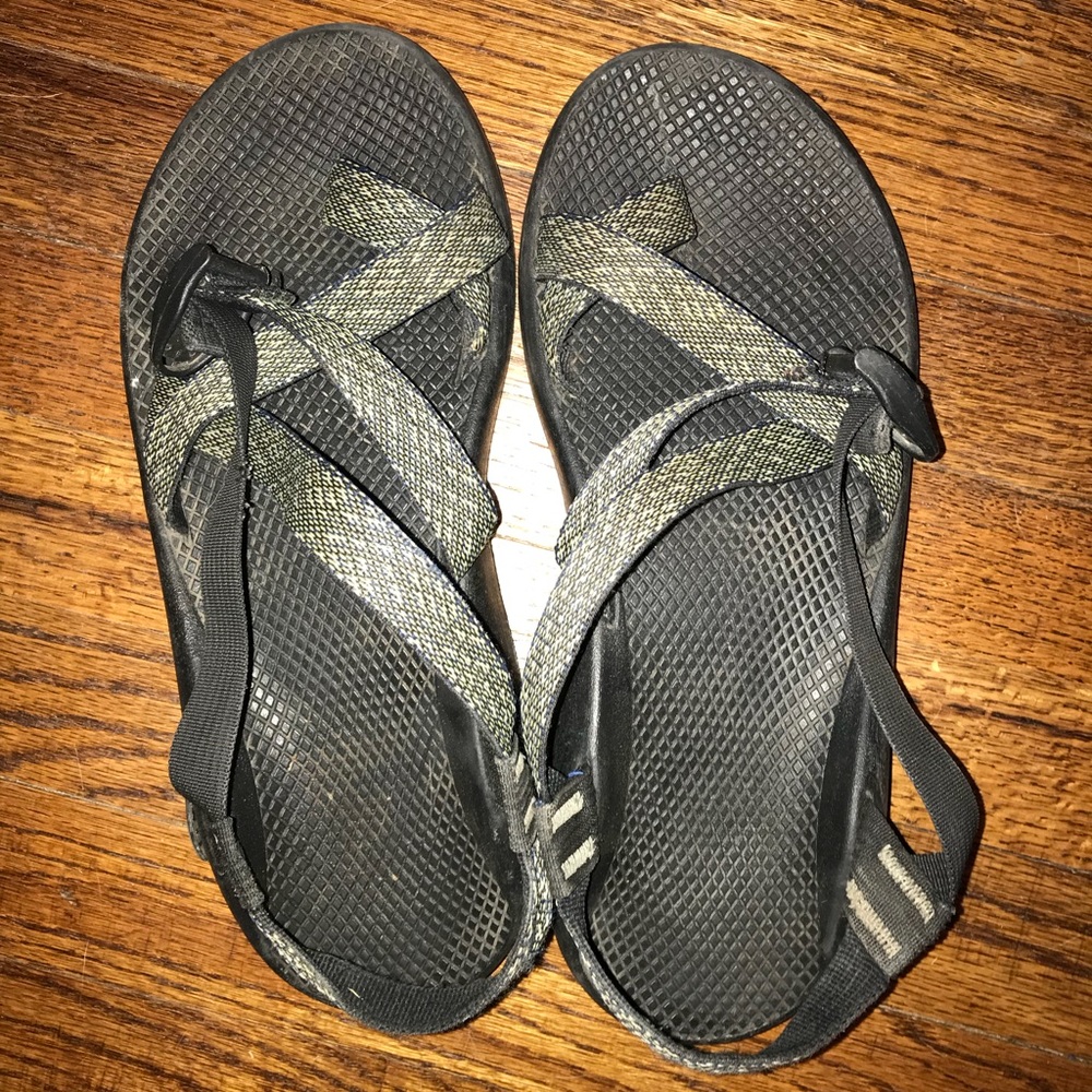 Men’s chacos